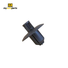 Clip Genuine suits Toyota Camry