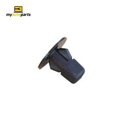 Clip Genuine suits Toyota