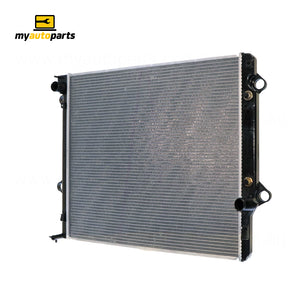 Radiator 38 / 38 mm Plastic Aluminium 650 x 588 x 32 mm Mauto 3.0 L 1KDTE Aftermarket Suits Toyota Prado RZJ120R / GRJ120R / KDJ120R 2002 to 2009