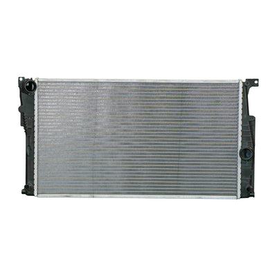 Radiator 38.5 / 38.5 mm 600 x 338 x 32 mm 8 mm Fin Aftermarket Suits BMW 3 Series F30 2015 to 2019