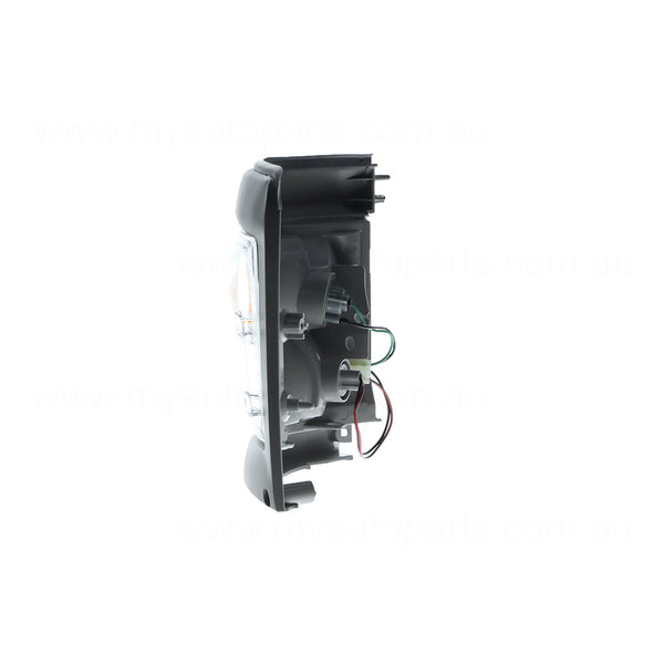 Front Park / Indicator Lamp Passenger Side Certified suits
