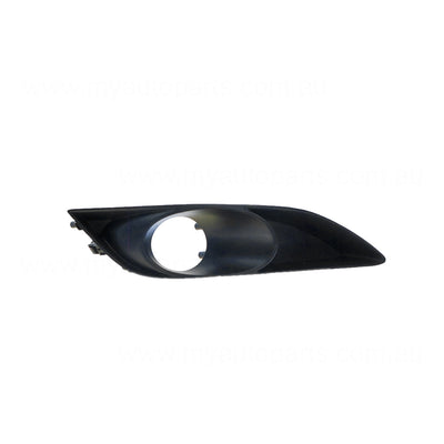 Front Bar Grille With Fog Light Mount Driver Side OEM Suits Toyota Corolla ZRE152R Hatch 3/2007 to 10/2009