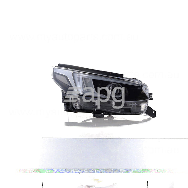 Subaru Outback OEM Head Lamp Drivers Side 12/2020 to 11/2022 - 84002AN041