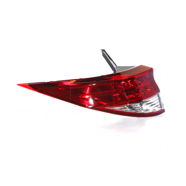 Tail Lamp Passenger Side Genuine Suits Toyota Tarago ACR50R 2008 On