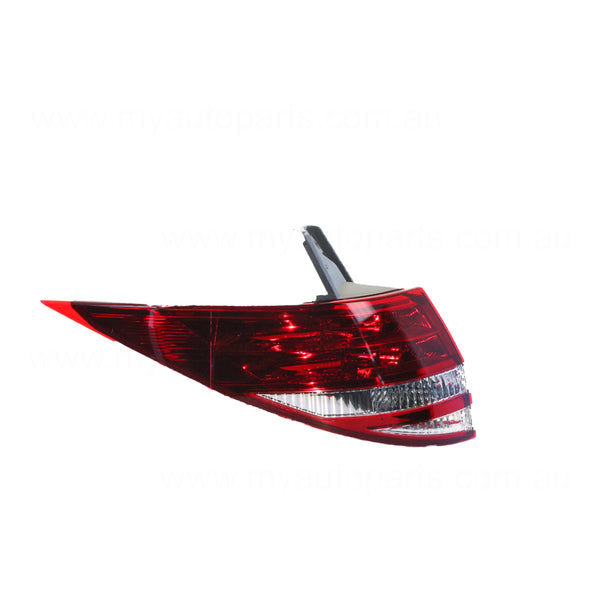 Tail Lamp Passenger Side Genuine Suits Toyota Tarago ACR50R 2006 to 2008