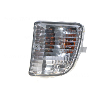 Front Bar Park / Indicator Lamp Passenger Side Aftermarket Suits Toyota RAV4 ACA20R/ACA21R/ACA22R/ACA23R 2000 to 2005