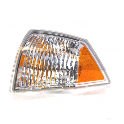 Front Park / Indicator Lamp Passenger Side OEM suits Jeep Compass MK