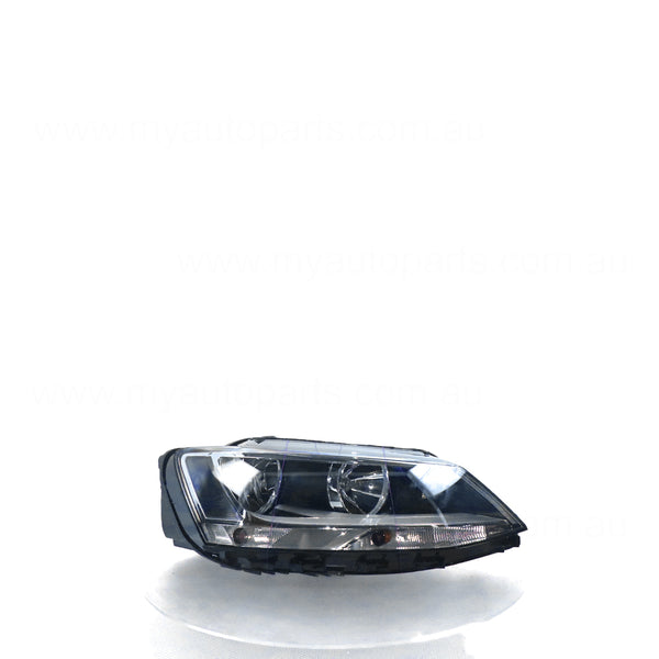 Halogen Manual Adjust Head Lamp Drivers Side OES Suits Volkswagen Jetta 1B 2011 to 2017