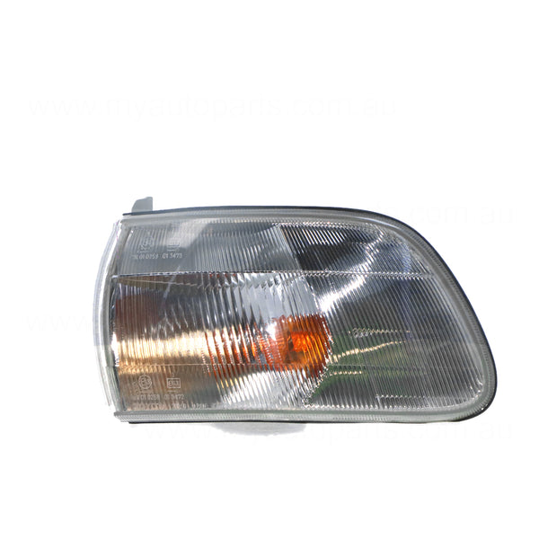 Front Park / Indicator Lamp Passenger Side OEM Suits Toyota Tarago TCR10R/TCR11R 1990 to 2000