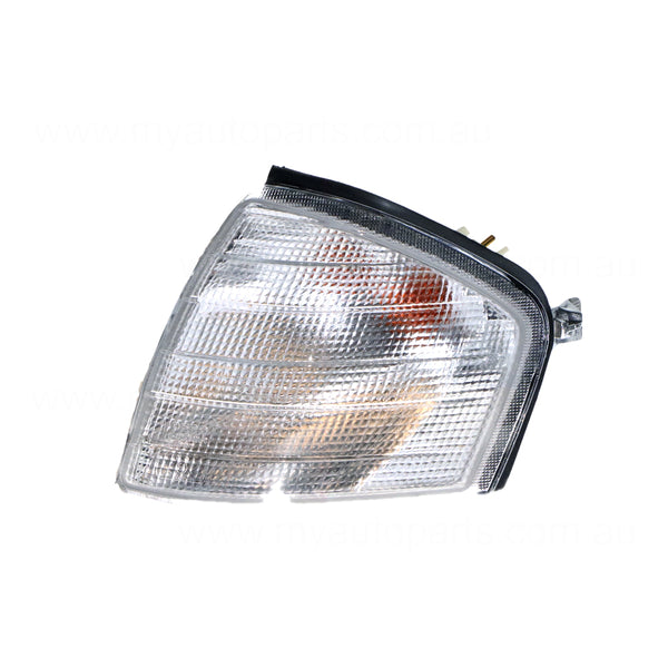 Front Park / Indicator Lamp Passenger Side Certified Suits Mercedes-Benz C Class W202 1997 to 2000