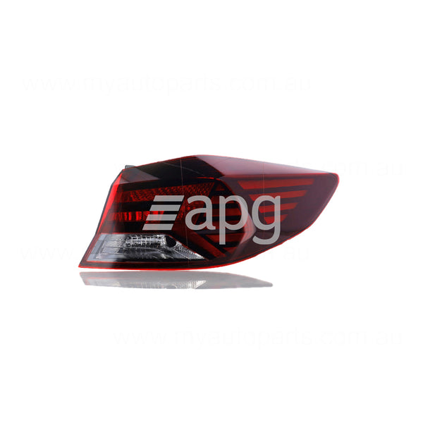 Hyundai Elantra Certified Aftermarket Tail Lamp Drivers Side 10/2018 to / - 92402-F2500