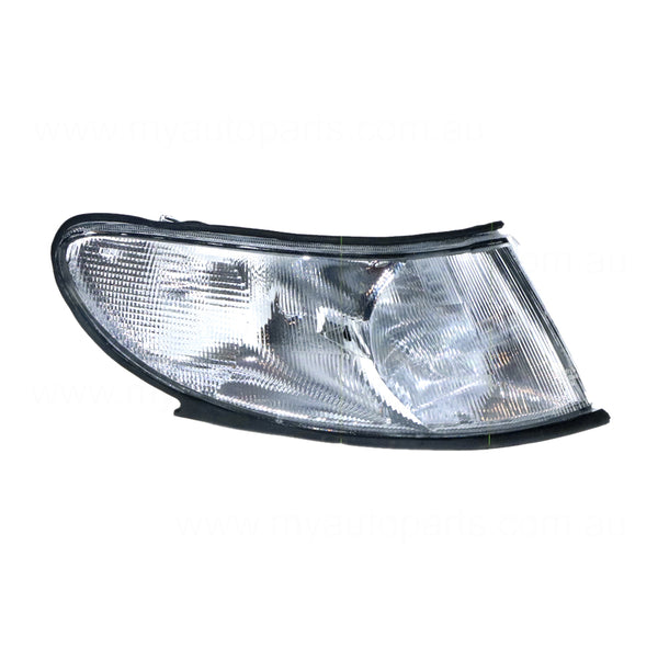 Front Park / Indicator Lamp Drivers Side Certified Suits Saab 9-3 1998 to 2002