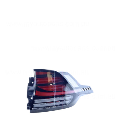 Kia Sportage Genuine Tail Lamp Drivers Side 09/2021 to / - 92402P1110
