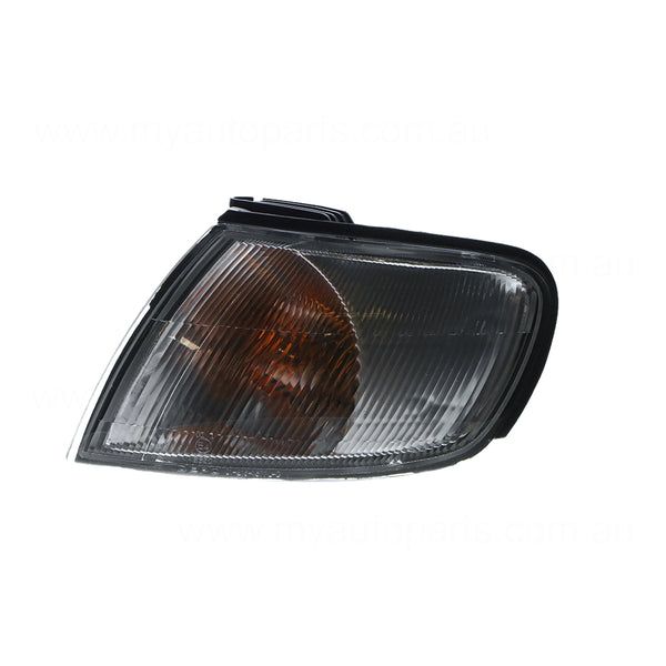 Front Park / Indicator Lamp Passenger Side Certified Suits Nissan Pulsar N15 1995 to 2000