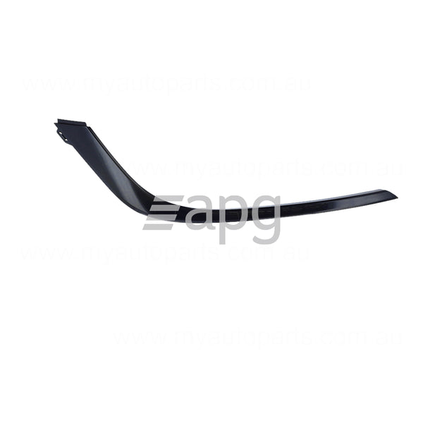 Hyundai Kona OEM Front Bar Mould Drivers Side 12/2020 to 04/2023 - 86564J9CA0