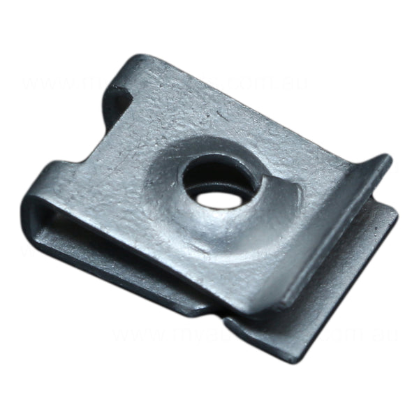 Clip OEM suits Ford Focus
