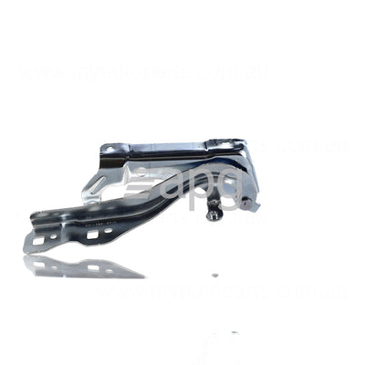 Ford Everest OEM Bonnet Hinge Passenger Side 06/2022 to 03/2024 - N1WZ16797A
