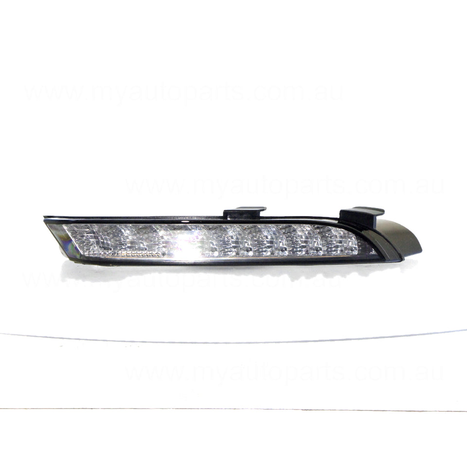 LED Front Park / Indicator Lamp Passenger Side OEM Suits Volkswagen Scirocco 1S 2014 to 2017