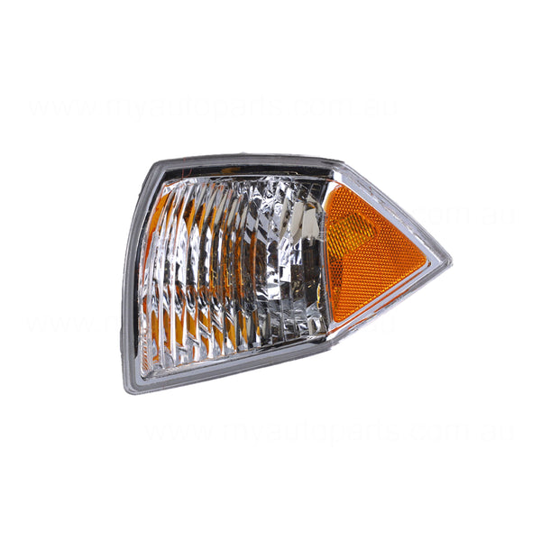 Jeep Compass Certified Aftermarket Front Park / Indicator Lamp Passenger Side 03/2007 to 03/2010 - 68000683AB