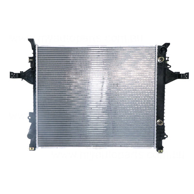 Radiator 38 / 38 mm Plastic Aluminium 620 x 529 x 40 mm Manual/Auto 2.4,2.5,3.0L L Aftermarket Suits Volvo XC90 P28 2003 to 2015