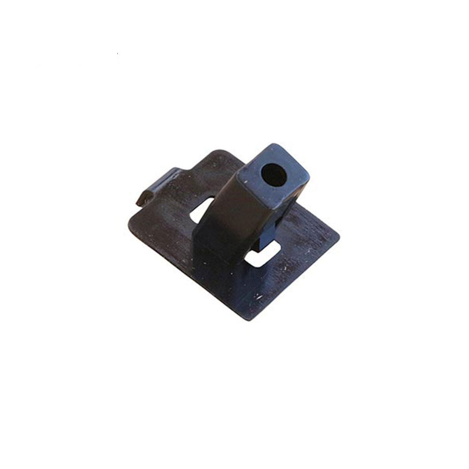 Clip OEM suits Mazda