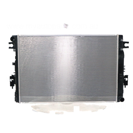 Radiator Aftermarket suits Nissan Navara
