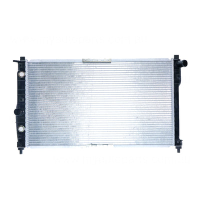 Radiator 35 / 35 mm Plastic Aluminium 655 x 380 x 16 mm Manual/Auto 1.6,2.0L L A16,X20 Aftermarket Suits Daewoo Nubira J100/J150 1997 to 1999