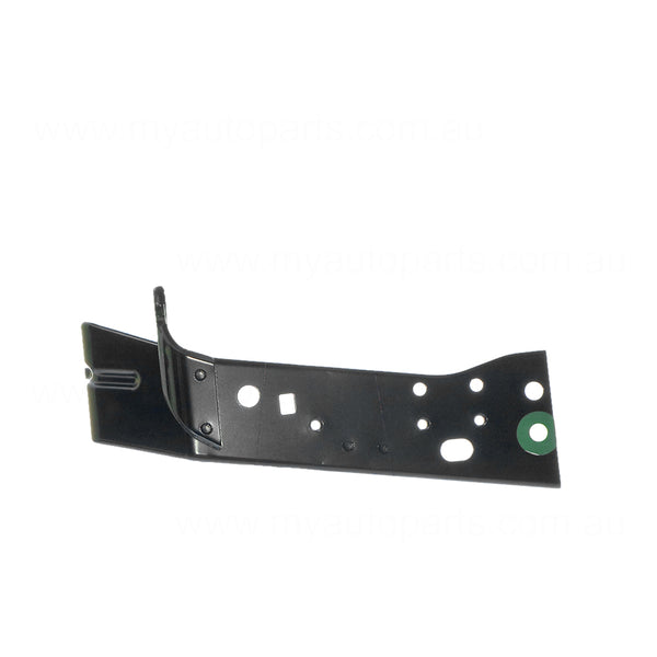 Mazda 3 OEM Front Guard Bracket Drivers Side 02/2014 to 03/2019 - B4ZA521R0A