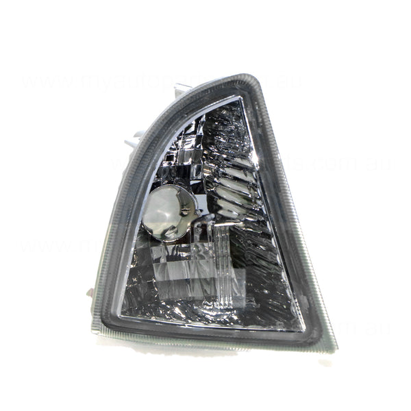 Clear Front Bar Park / Indicator Lamp Drivers Side Certified suits Toyota Prius-C NHP10R