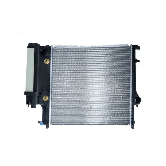 Radiator Plastic Aluminium 440 x 438 x 32 mm Manual/Auto 1.6L/1.8L L M40/M43 Aftermarket Suits BMW 3 Series E36 1991 to 2000