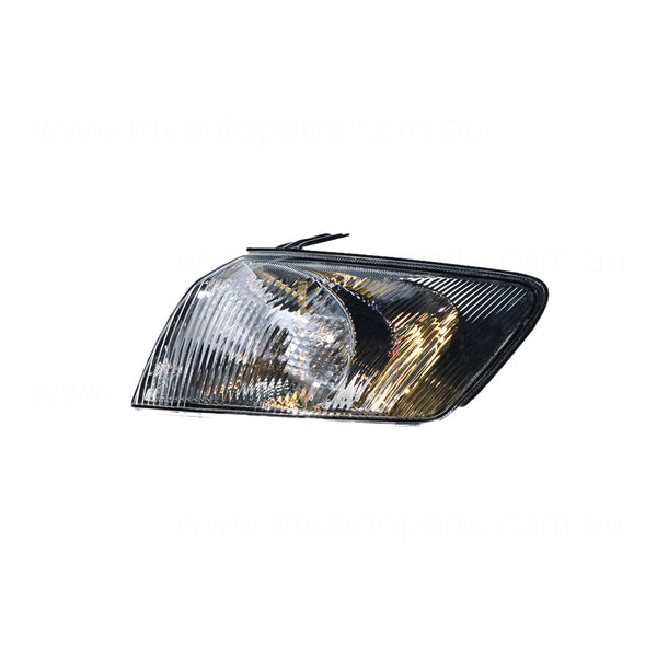 Front Park / Indicator Lamp Passenger Side Certified Suits Toyota Camry MCV20R/SXV20R 7/1997 to 9/2000
