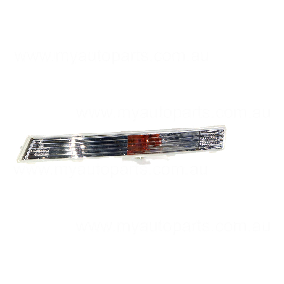 Front Bar Park / Indicator Lamp Passenger Side Certified Suits Volkswagen Passat B6 2006 to 2011