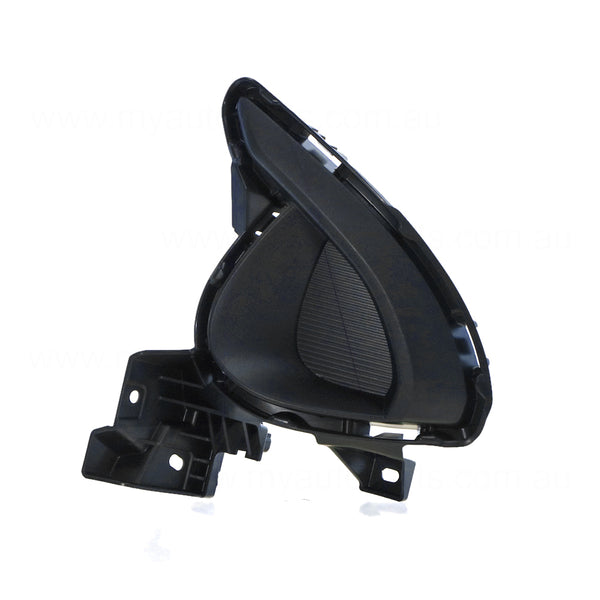 Front Bar Grille Passenger Side Genuine Suits Mazda 2 DJ 3/2017 to 10/2019