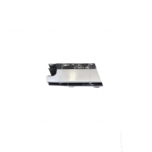 Toyota Kluger OEM Front Bar Tow Hook Cover Passenger Side 11/2016 to 11/2019 - 531060E010