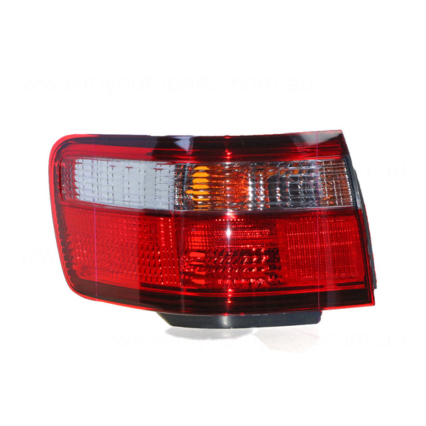 Red/Clear Tail Lamp Passenger Side OEM Suits Toyota Camry MCV20R/SXV20R 1997 to 2002