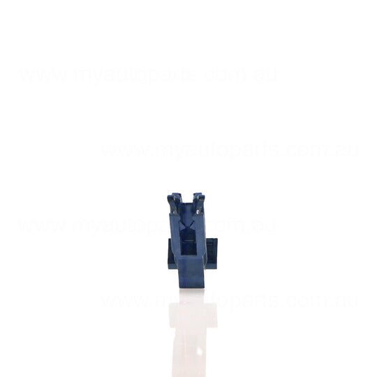 Clip OEM suits Mazda 3 BP