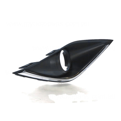 Front Bar Grille Passenger Side OEM Suits Mitsubishi Outlander ZK/ZL 2015 to 2018