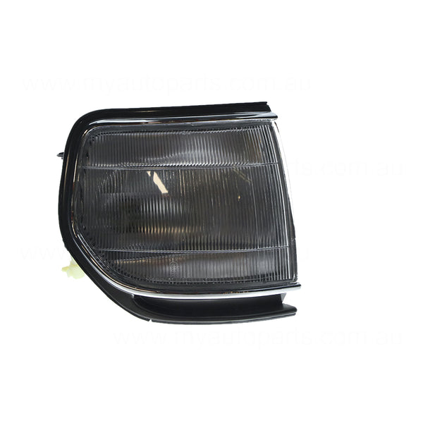 Front Park / Indicator Lamp Drivers Side Certified Suits Toyota Landcruiser FZJ80R/HDJ80R/HZJ80R 1990 to 1998