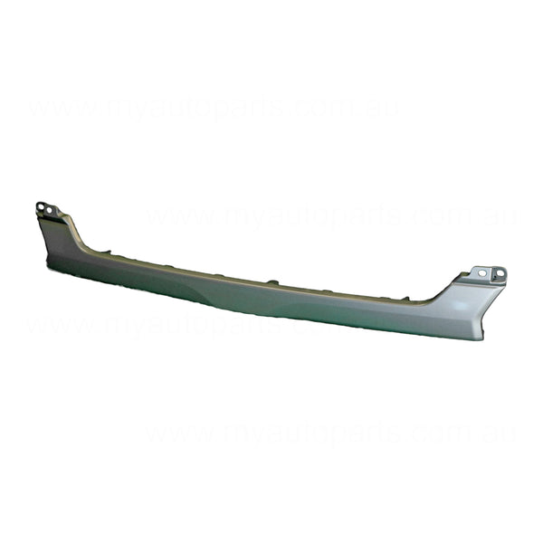 Upper Grille OEM Suits Toyota Hiace LWB Standard Roof 12/2013 to 2/2019