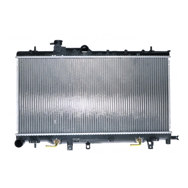 Radiator 38 / 38 mm Plastic Aluminium 340 x 688 x 26 mm Manual/Auto 2.0L L EJ20,EJ20T Aftermarket Suits Subaru Impreza GD/GG 2000 to 2007