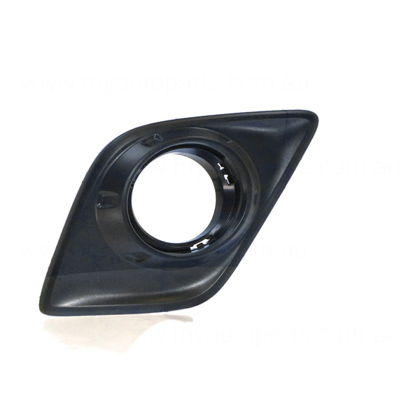 Front Bar Grille with Fog Light Mount Drivers Side Genuine suits Toyota Hilux GUN126R/136R 2015 to 2020