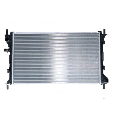 Radiator 33 mm 33 / Plastic Aluminium 600 x 348 x 26 mm Manual/Auto 1.8,2.0L L 2U Aftermarket Suits Ford Focus LR 2002 to 2004