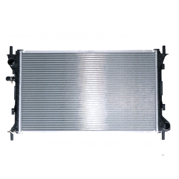 Radiator 33 mm 33 / Plastic Aluminium 600 x 348 x 26 mm Manual/Auto 1.8,2.0L L 2U Aftermarket Suits Ford Focus LR 2002 to 2004