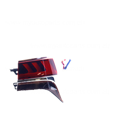 Lexus LS500h Genuine Tail Lamp Drivers Side 10/2017 to 09/2018 - 8155150311