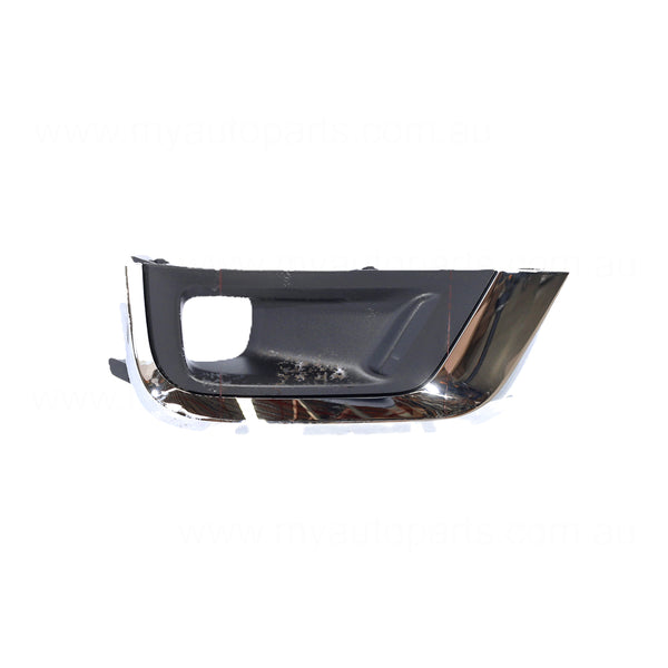 Toyota Landcruiser OEM Front Bar Grille Drivers Side 05/2021 to / - 5203060200