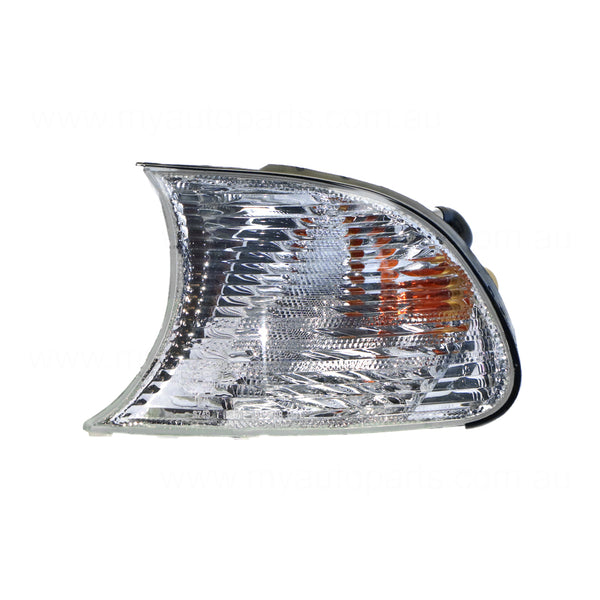 Front Park / Indicator Lamp Passenger Side Certified Suits BMW 3 Series E46 2001 to 2003