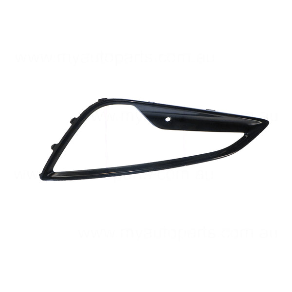 Front Bar Grille With Fog Light Mount Passenger Side OEM Suits Hyundai i40 VF 9/2011 to 5/2015