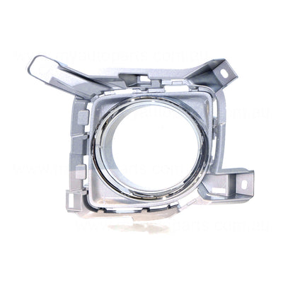 Front Bar Grille With Fog Light Mount Passenger Side OEM suits Toyota Landcruiser 200 Series VX/Sahara 3/2012 to 9/2015