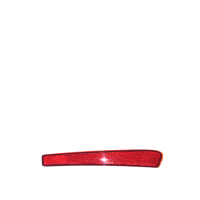 Rear Bar Reflector Passenger Side Genuine suits Toyota