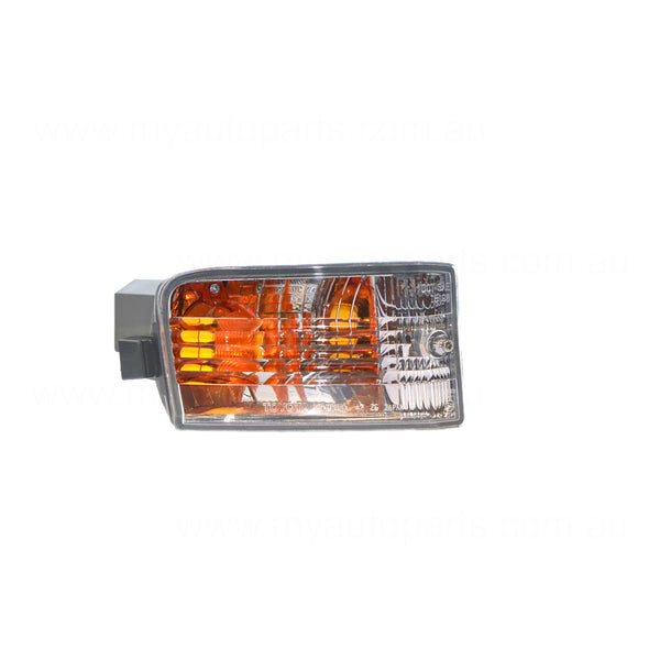 Front Bar Park / Indicator Lamp Drivers Side OEM Suits Toyota RAV4 ACA20R/ACA21R/ACA22R/ACA23R 2000 to 2005
